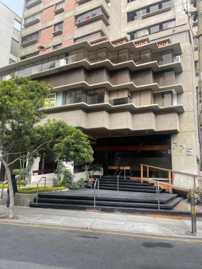 Departamento De Estreno Centro De Mirafores 利马 外观 照片